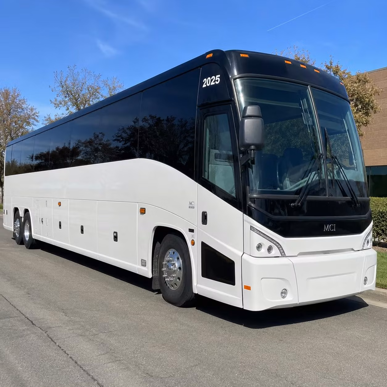 mission trip and volunteer transportation for thornton church groups