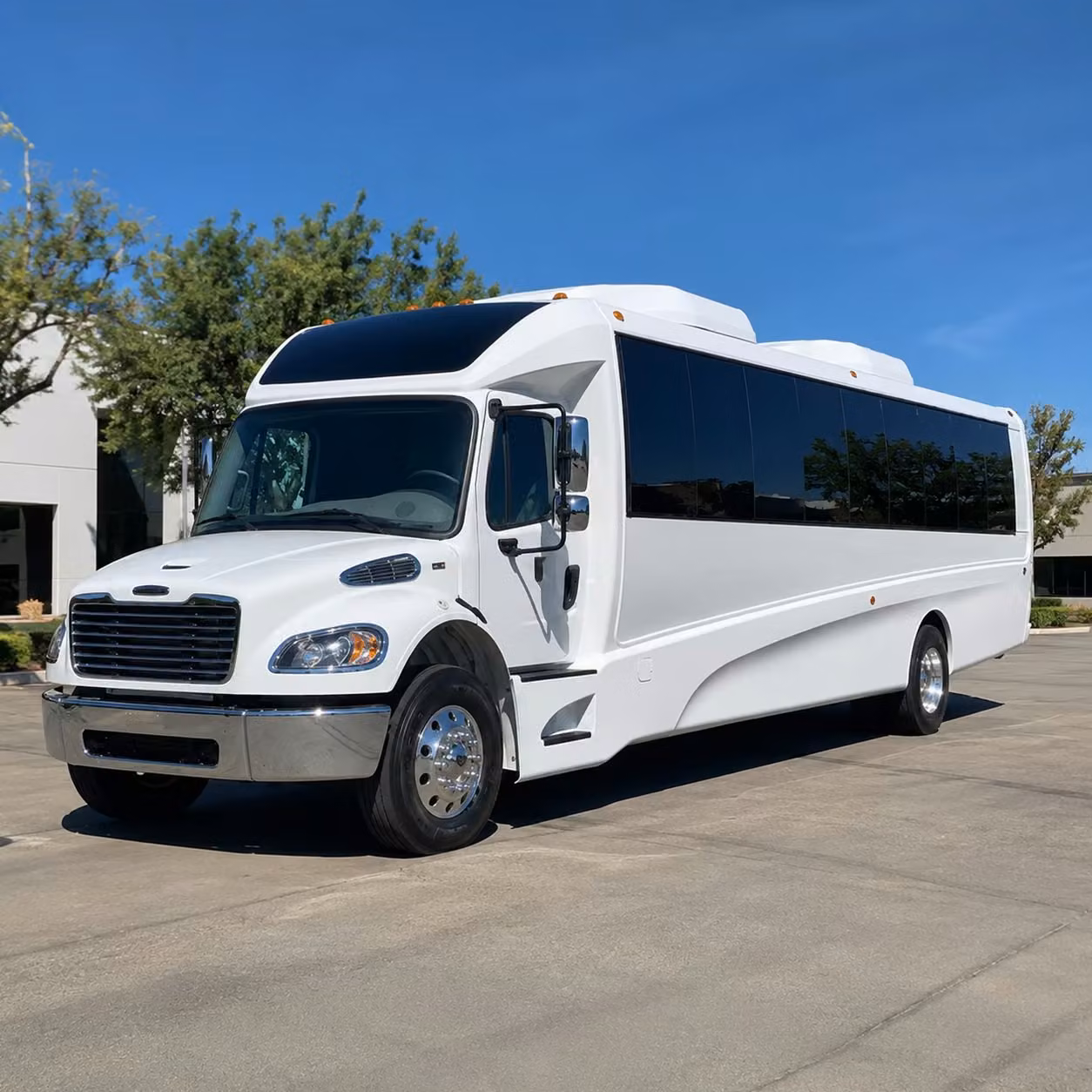 thornton 25 passenger minibus rental